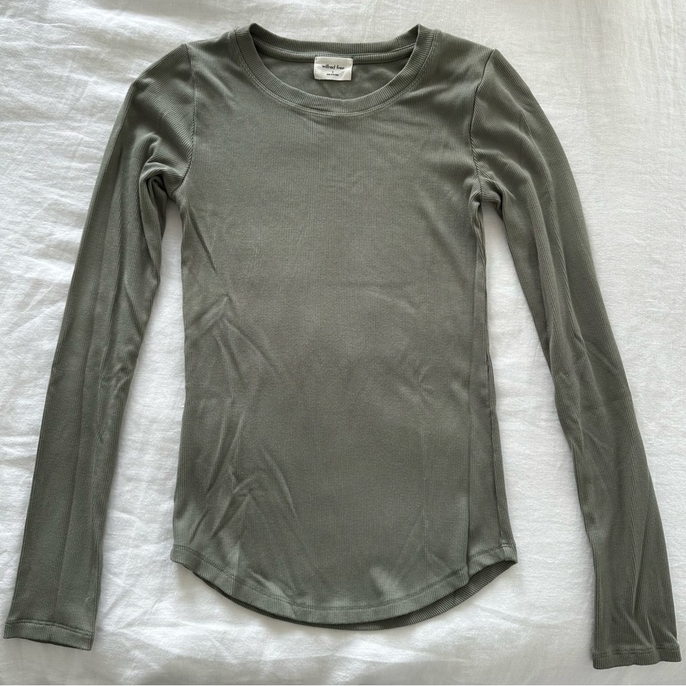 Aritzia Wilfred Free Go To Longsleeve